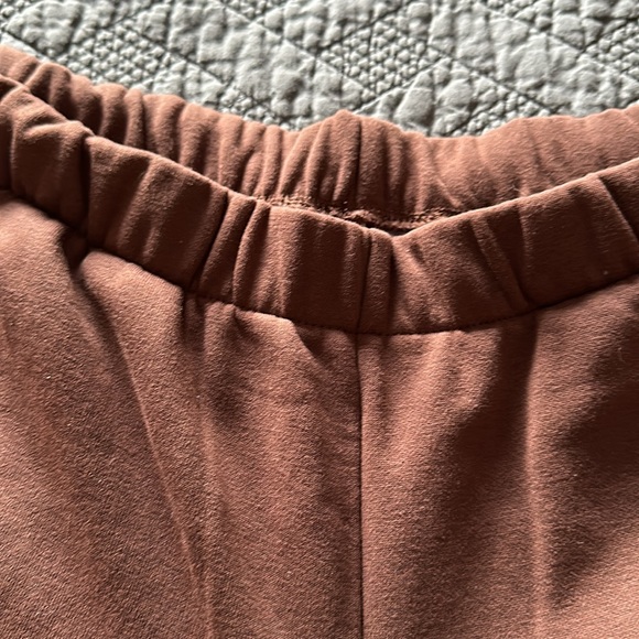 Like New H&M Jogger - Picture 6 of 6